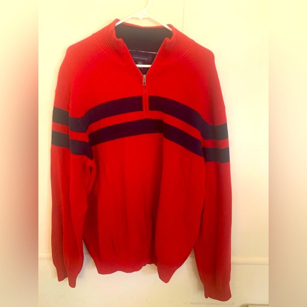 EUC - Tommy Hilfiger - 1/4 Zip pullover sweater